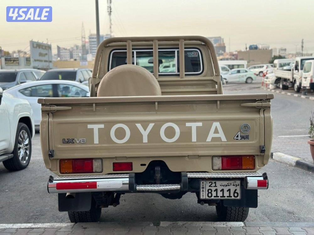 تويوتا شاص ٢٠٢٣ الساير عداد ٦٨ ألف شرط الفحص صبغ وكاله قير عادي1