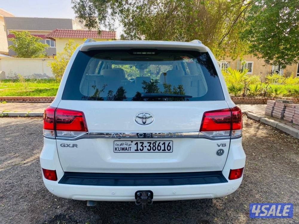لاند كروز GX.R V8 ٢٠١٦ الساير عداد ٣٨٩ ألف شرط الفحص صبغ قطعتين فقط4