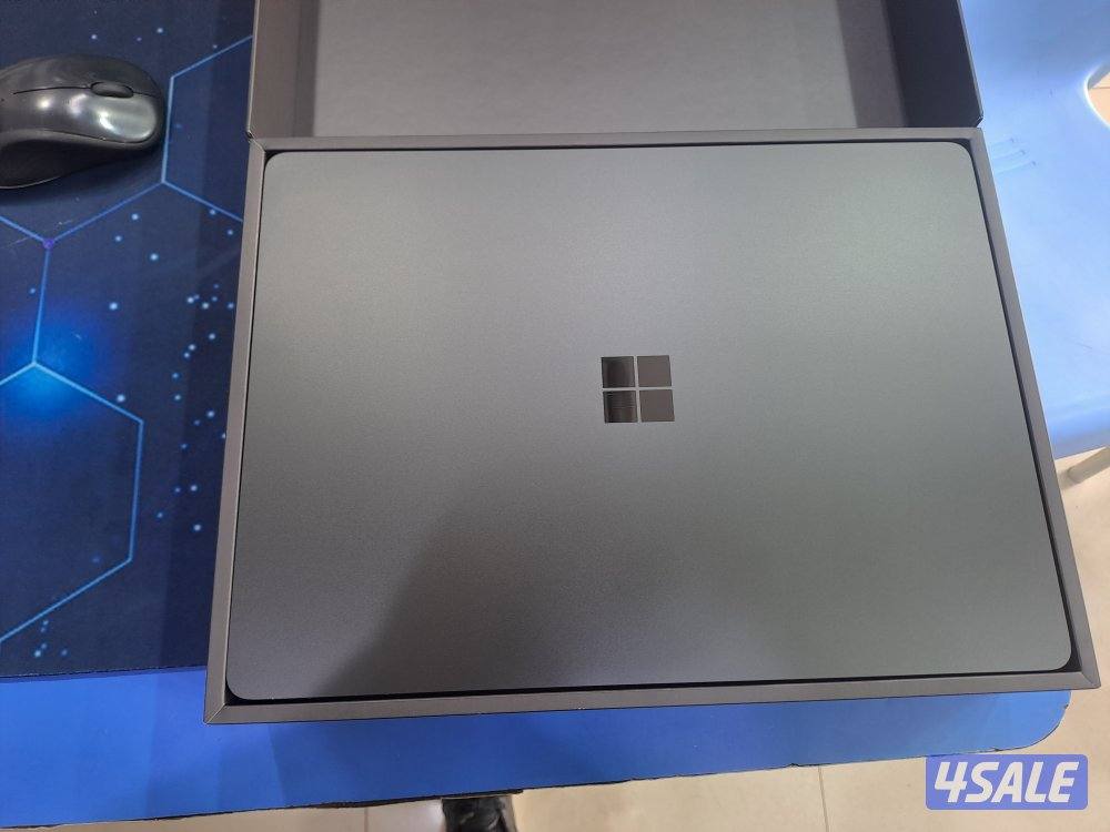 Microsoft Surface Laptop 71