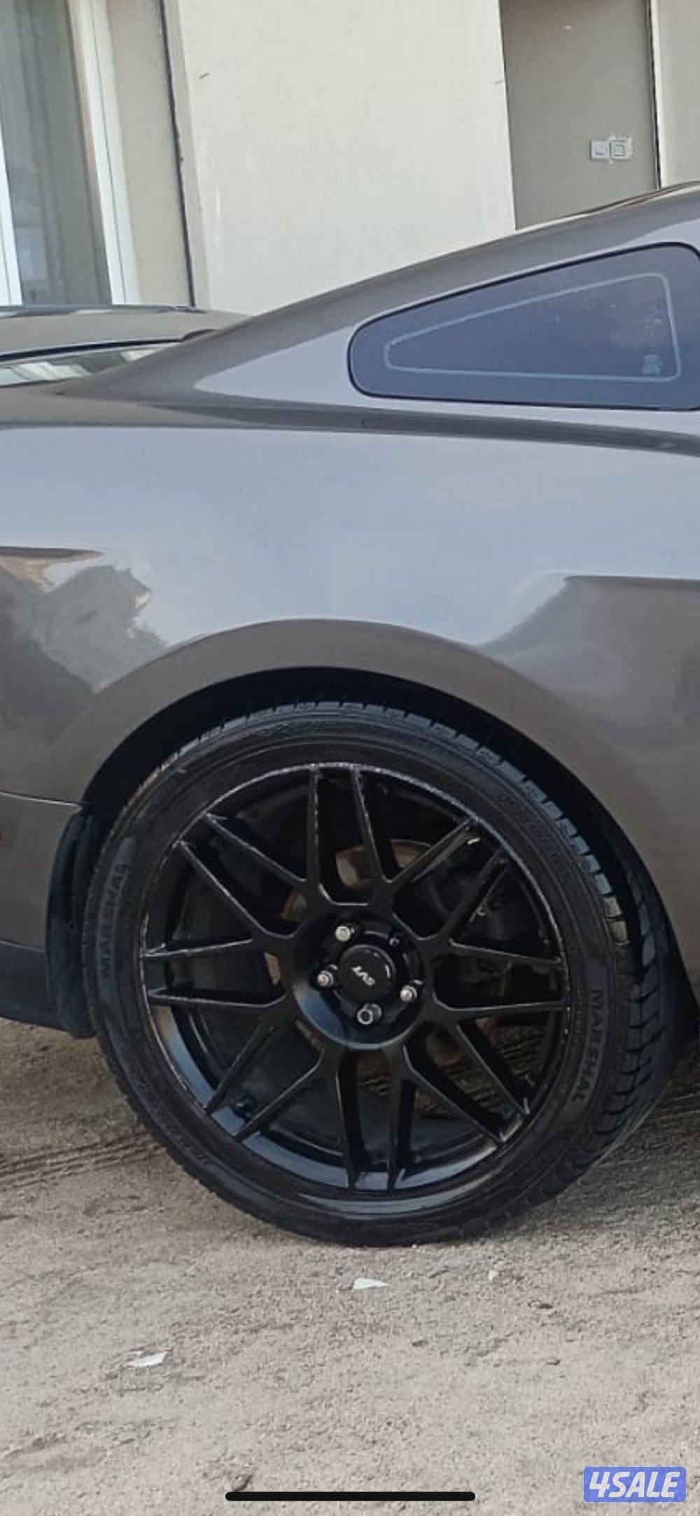 لاند + موستنق5