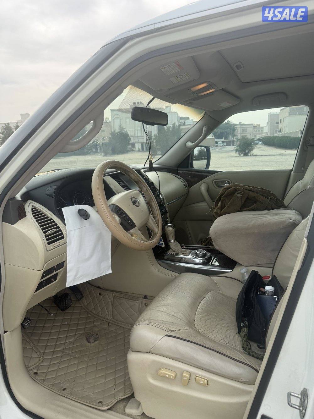 باترول ٣٢٠ ابيض مطفي مسجل بدفتر - بيمه سنه1