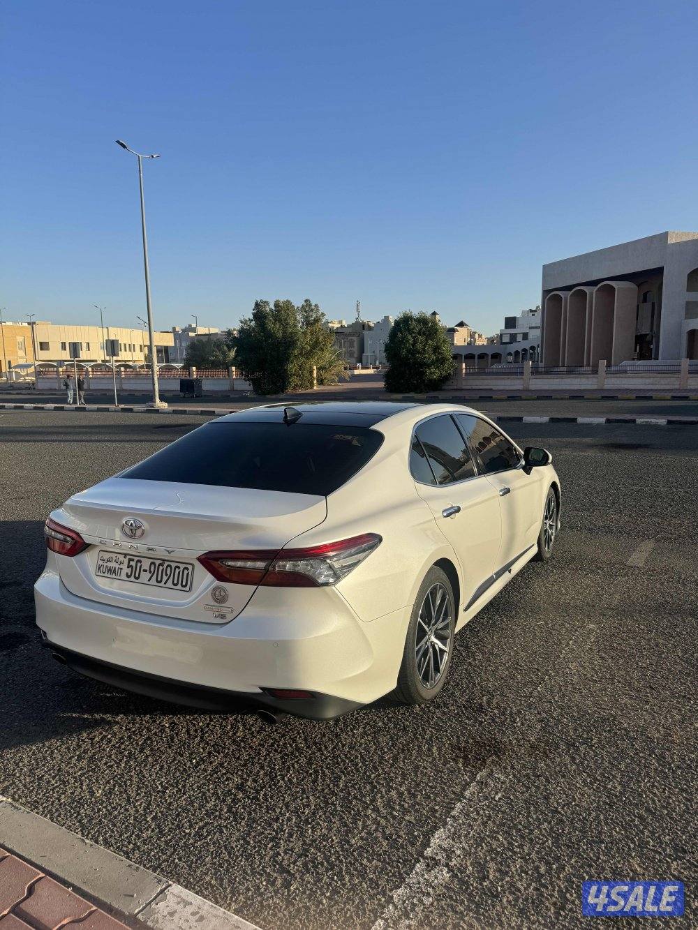 للبيع كامري فول اوبشن لمتد1