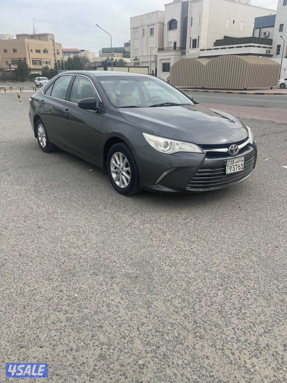 كامري2017صبغ وكاله ماعدا قطعتين شرط الفحص0