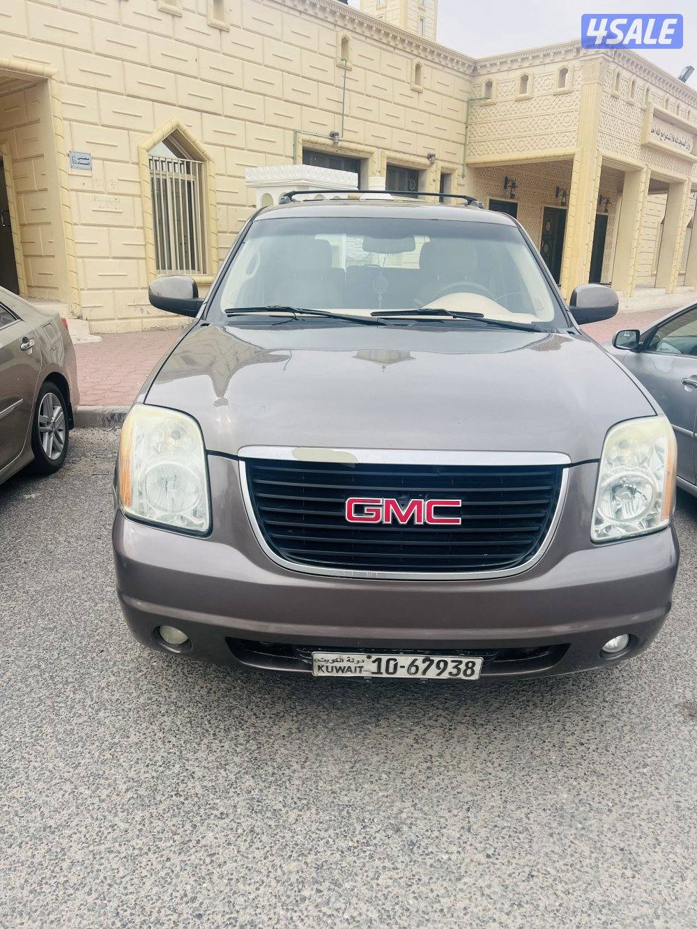 للبيع يوكن بحالة ممتازه4