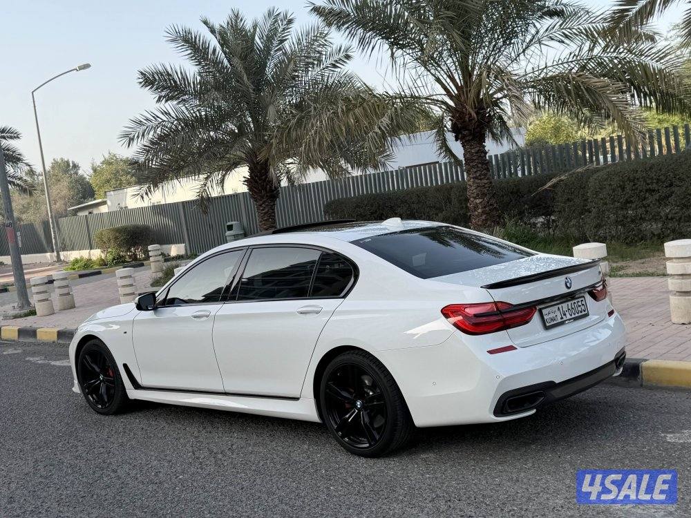 Bmw 750Li mpower package 88.000 km model 2016 full option agency servi1