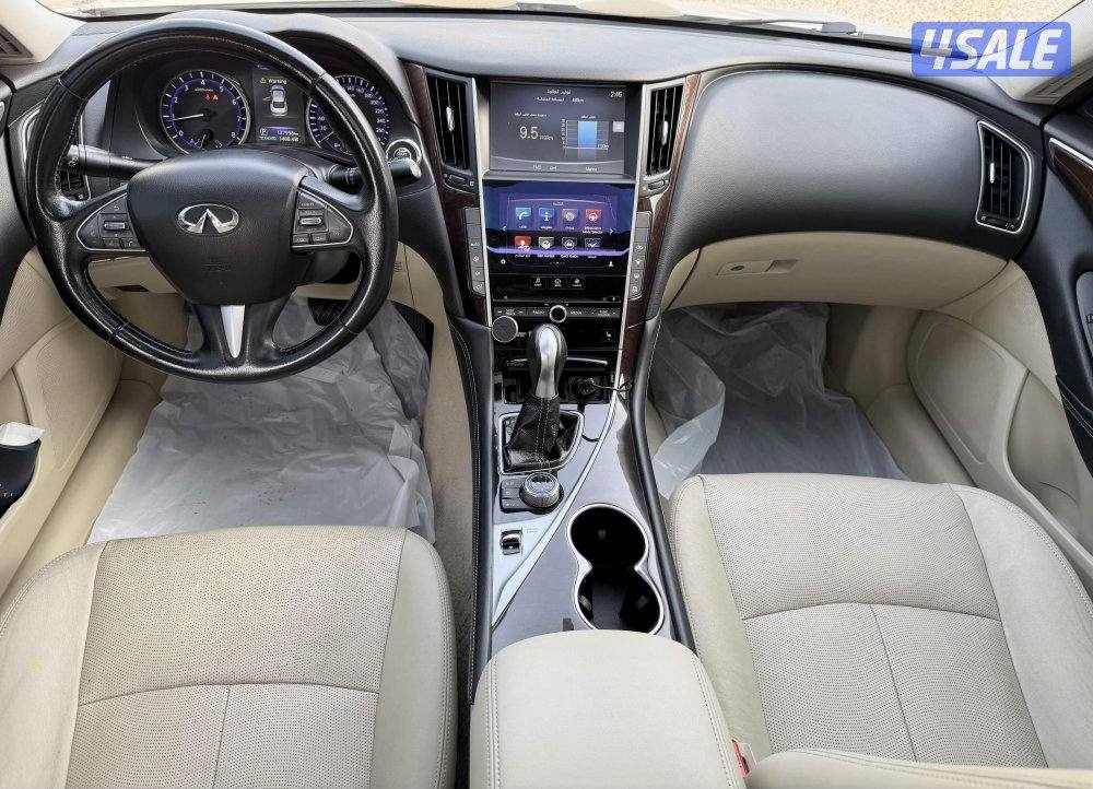 Infinity Q50 model 2016 full option 138km Excellent confitions6