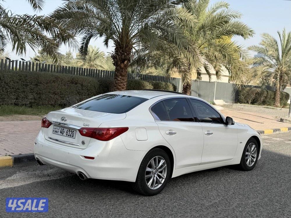 Infinity Q50 model 2016 full option 138km Excellent confitions9