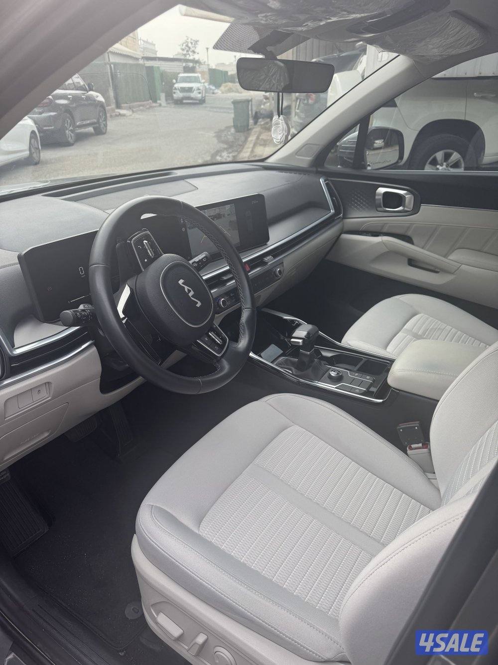 كيا سورينتو  2025   عددا7 الاف1