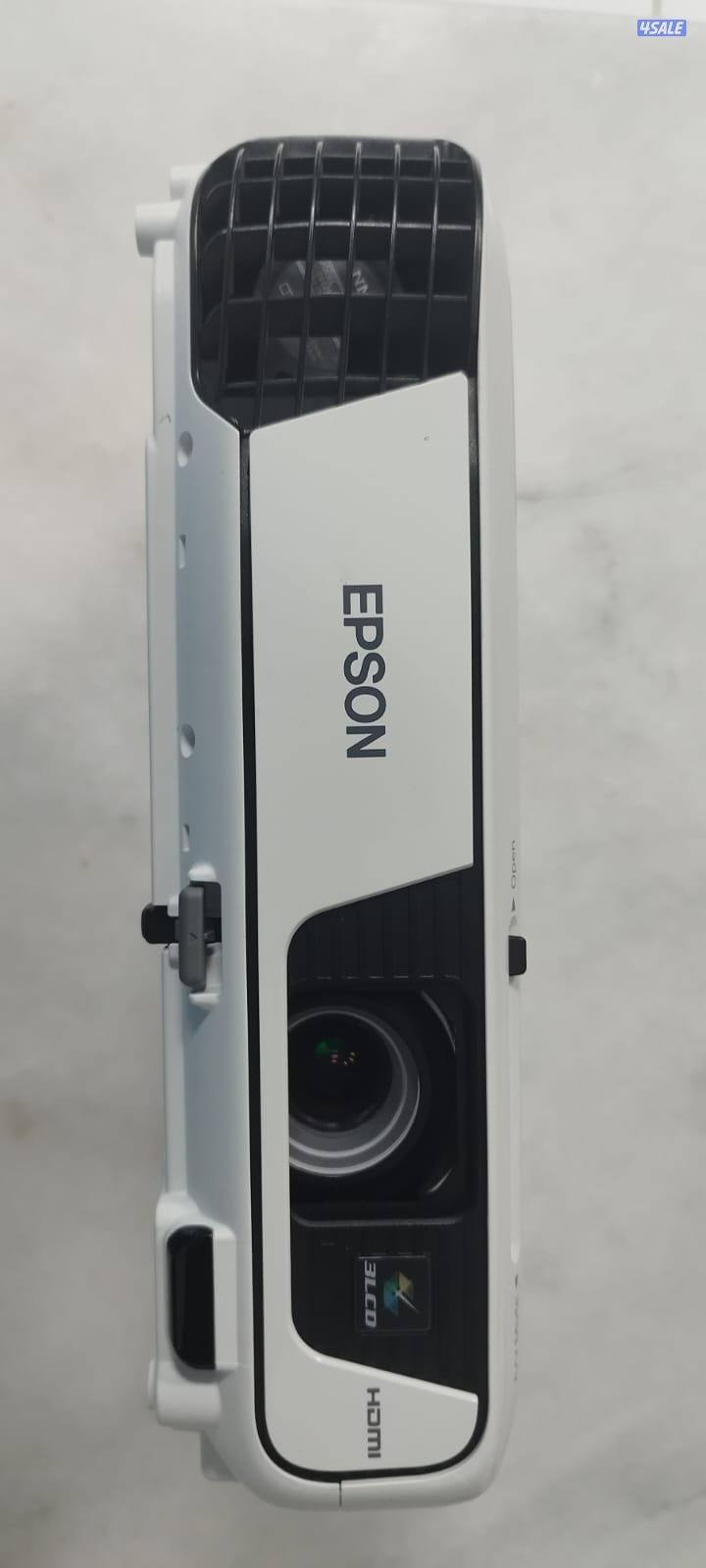 Epson projector2