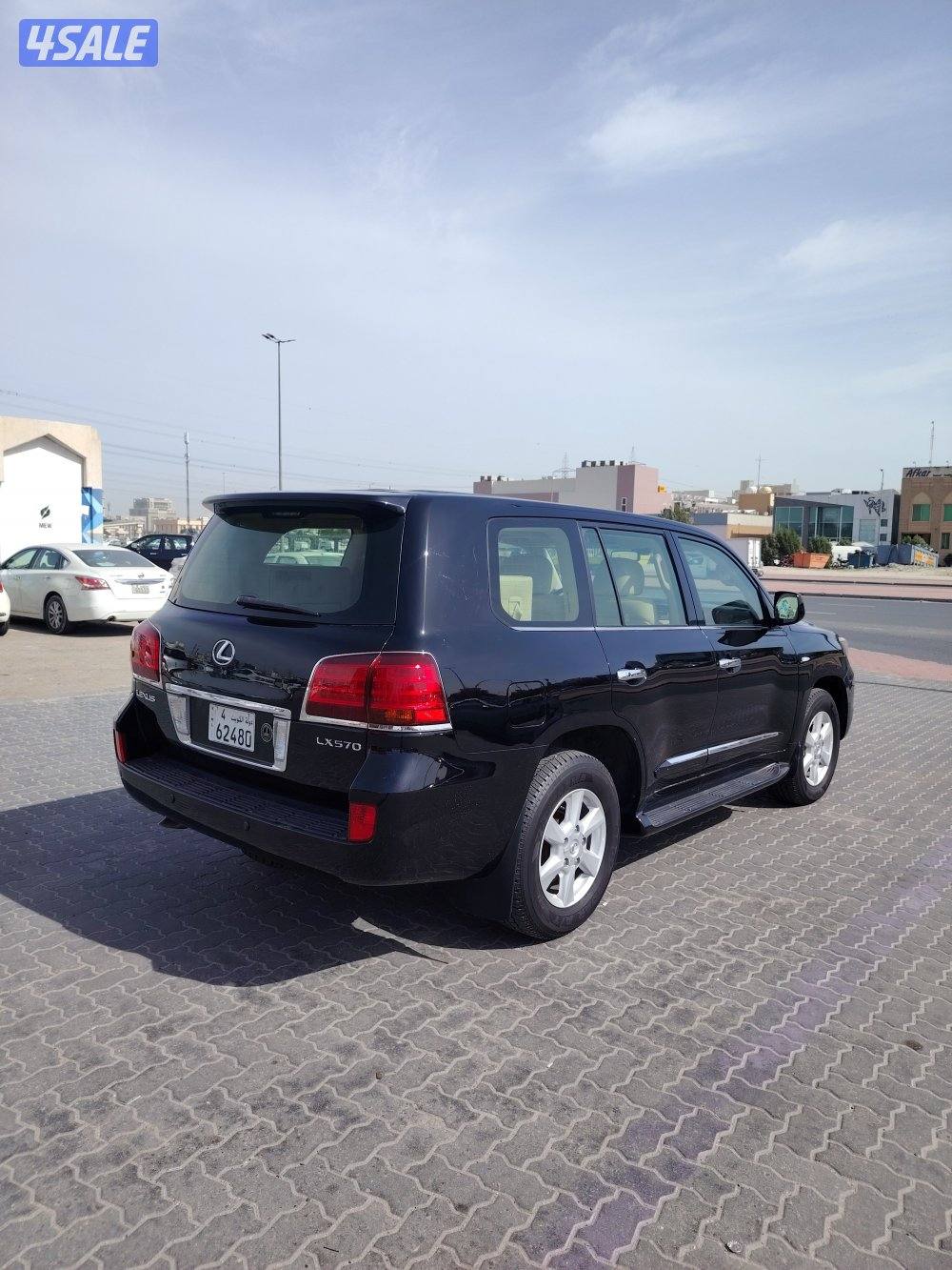 لكزسLX570 ٢٠١٠ الساير3