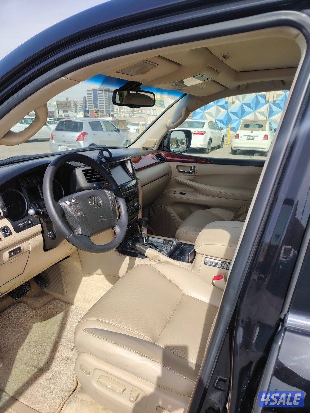 لكزسLX570 ٢٠١٠ الساير5