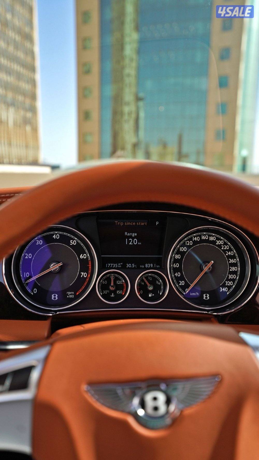 للبيع بنتلي GT وكاله الزياني9