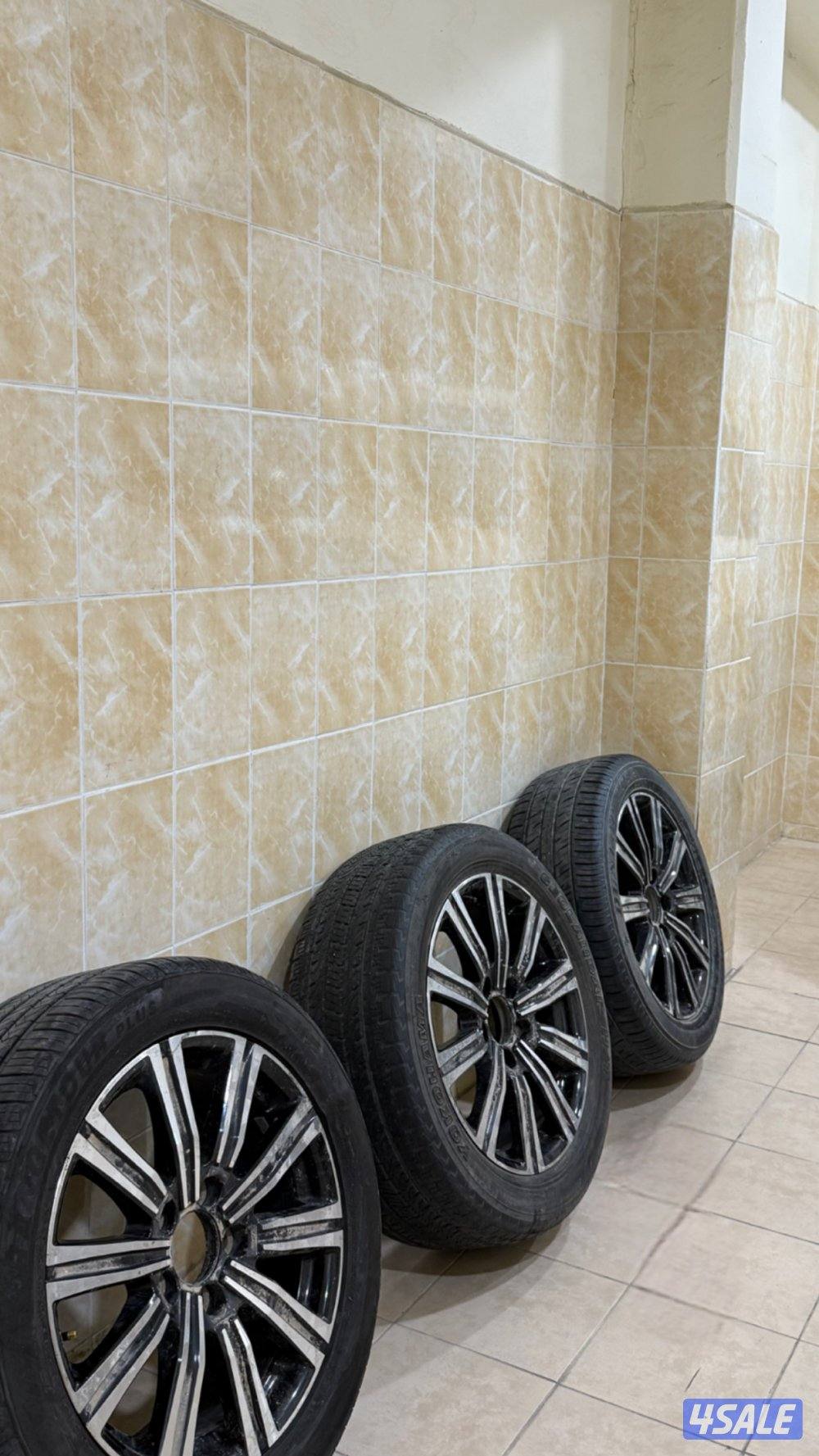 ٣ رنقات جيب لكزس مع توايرهم حجم21 حط سعرك وشيلهم1