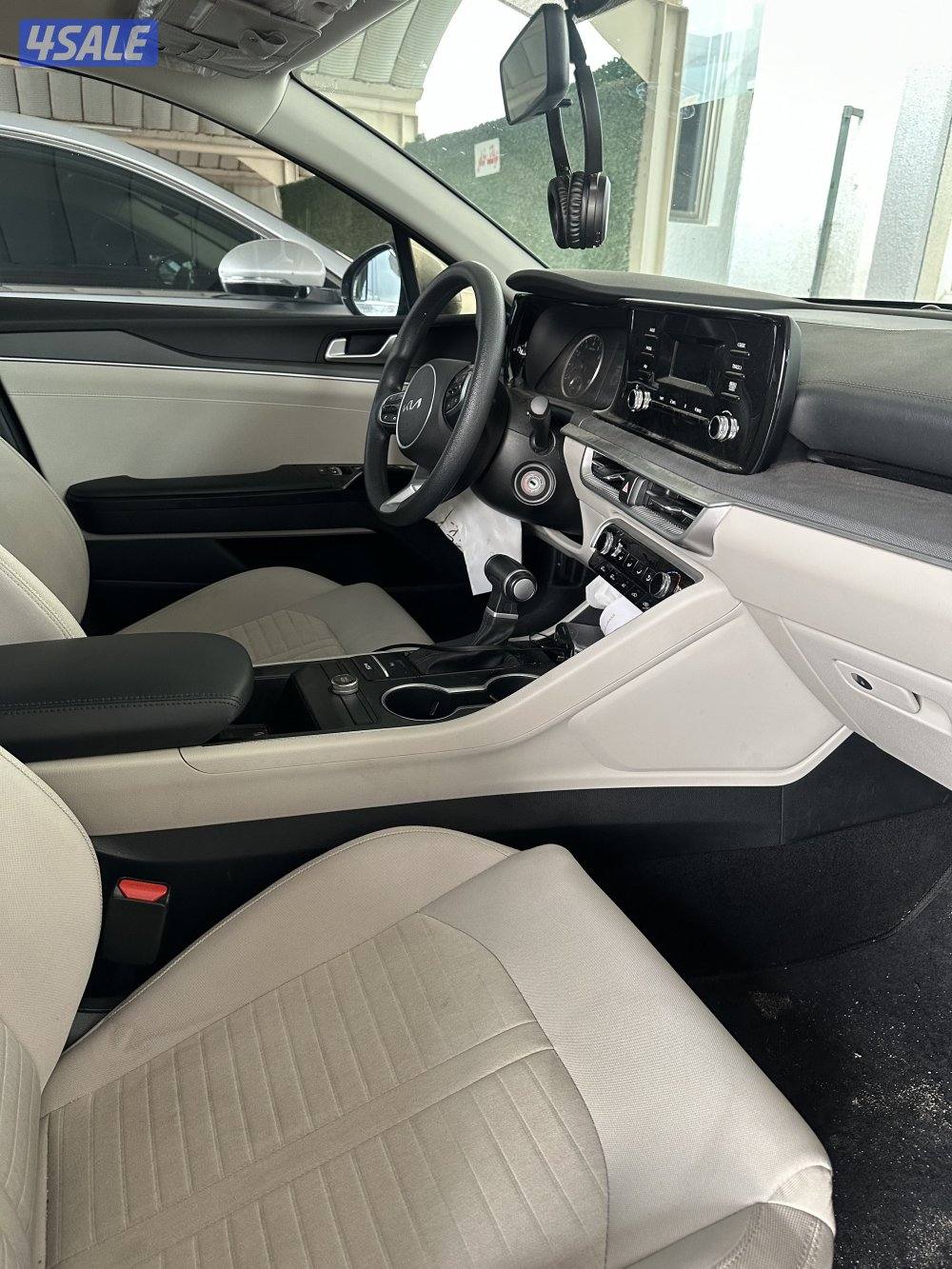 للبيع كيا K5 رمادي شرط الفحص سيرفس وكاله1