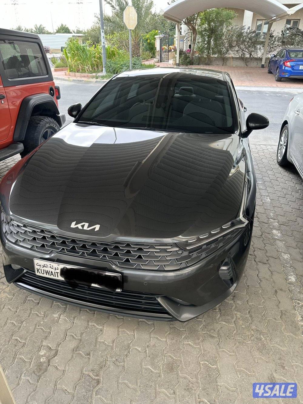 للبيع كيا K5 رمادي شرط الفحص سيرفس وكاله0