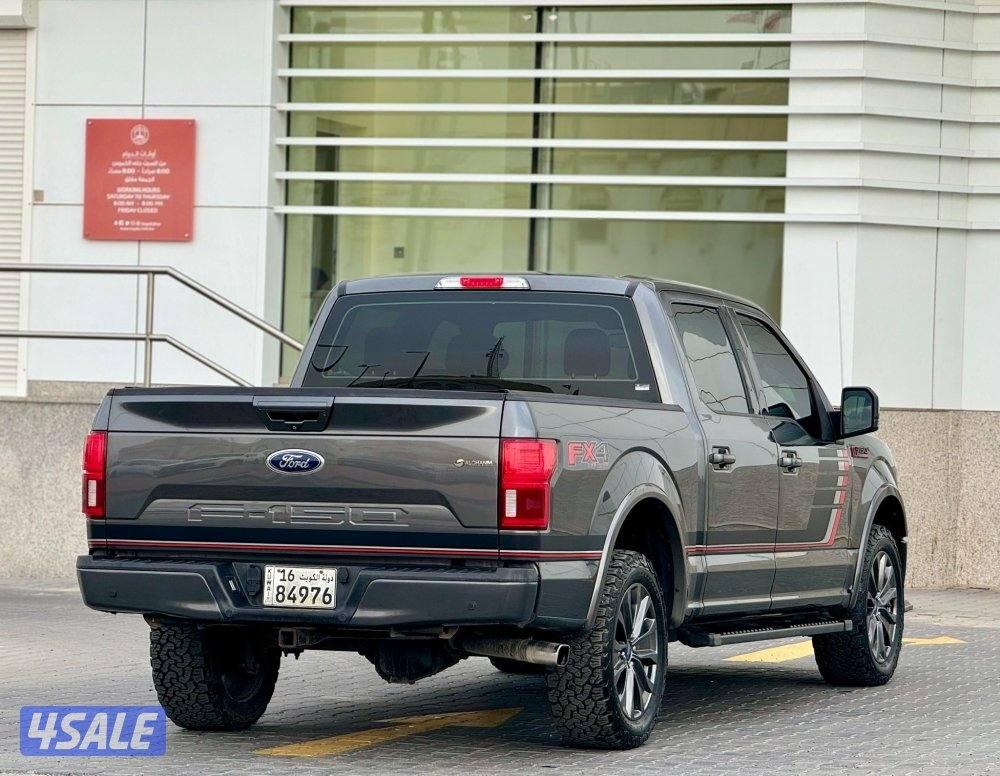 وانيت فورد لاريت  20183