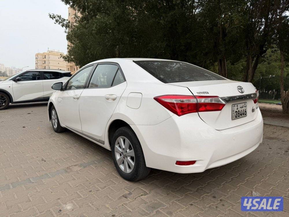 للبيع كورولا موديل 20141