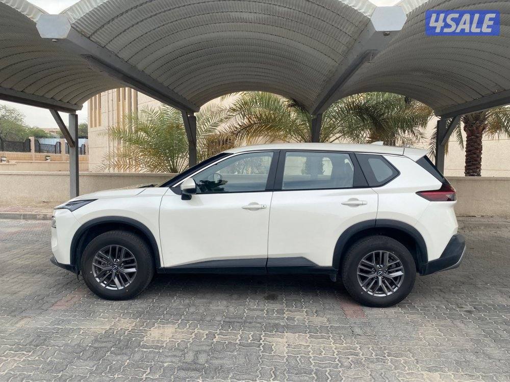 نيسان اكس تريل 2023 صبغ الوكاله عداد80 الف سيرفس منتظم وارد الوكاله4