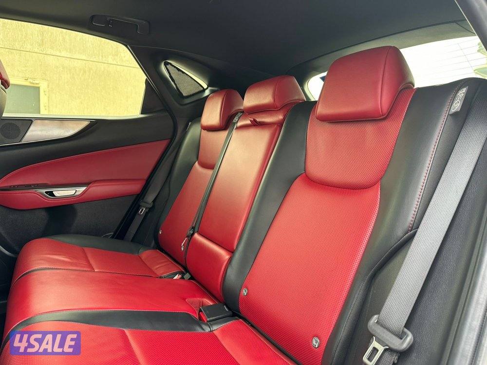 لكزسNX350 F SPORT موديل2024 عداد67الف وارد الساير تحت الكفاله11