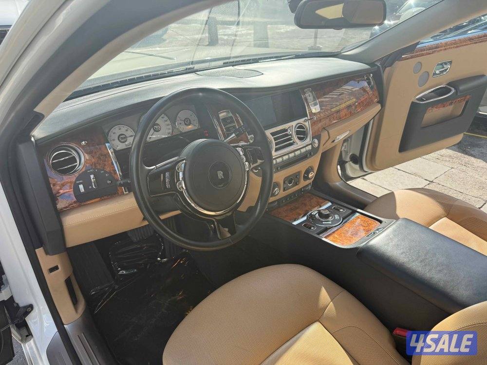 رولزرويس…جوست…موديل 2010 (قطع العداد 60 الف كم وكاله الكويت)9