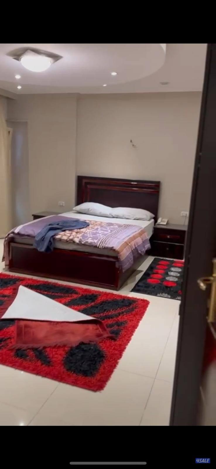 شقه المهندسين ميدان لبنان 4غ4ح2ص1ب كبيره مساحة229صافي الدور3تشطيب راقي4