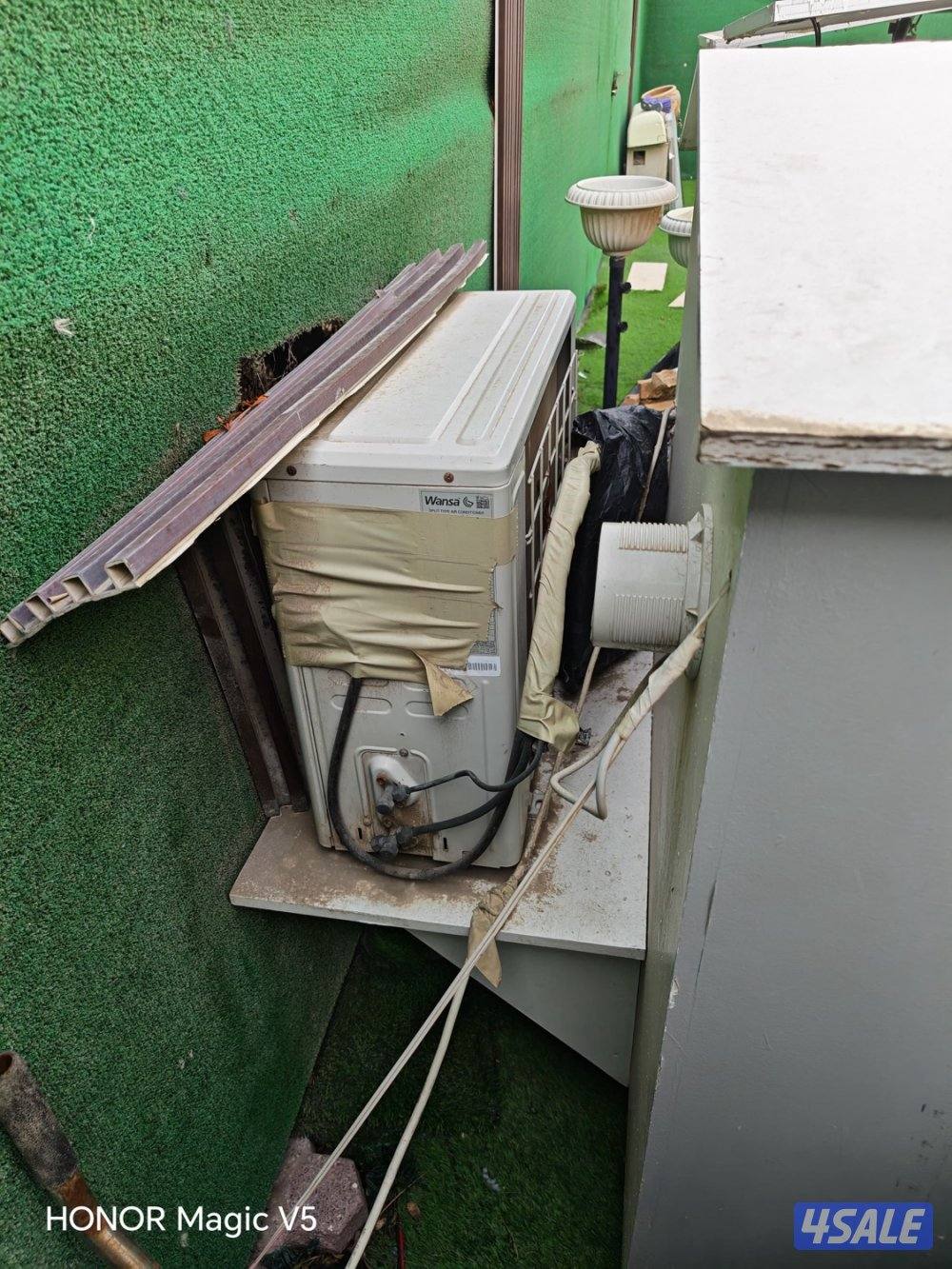 للبيع شالية معها وحدة تكييف طن ونص2