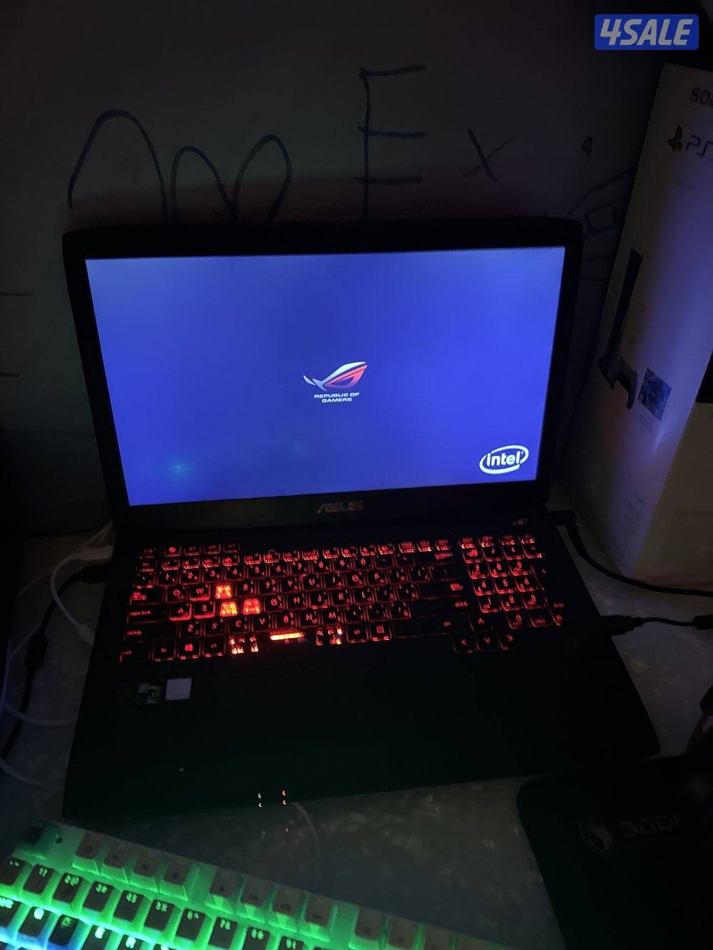 لابتوب قيمنق قوي حيل سعره بالسوق 700 دينار جديد دق و شيك شنو فيه.0