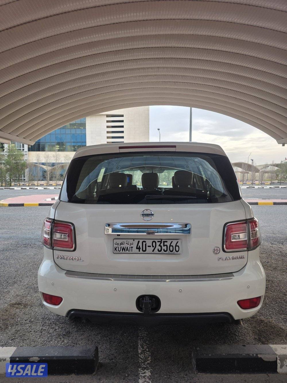 للبيع باترول ٢٠١٦ بلاتنيوم شرط الفحص2