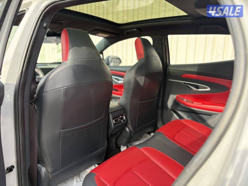 للبيع شانغان uni-T 20245