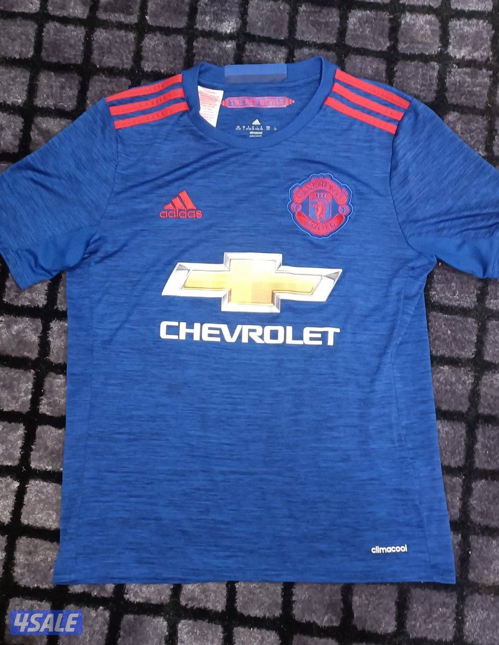 Manchester United 2016/17 away shirt in perfect condition0
