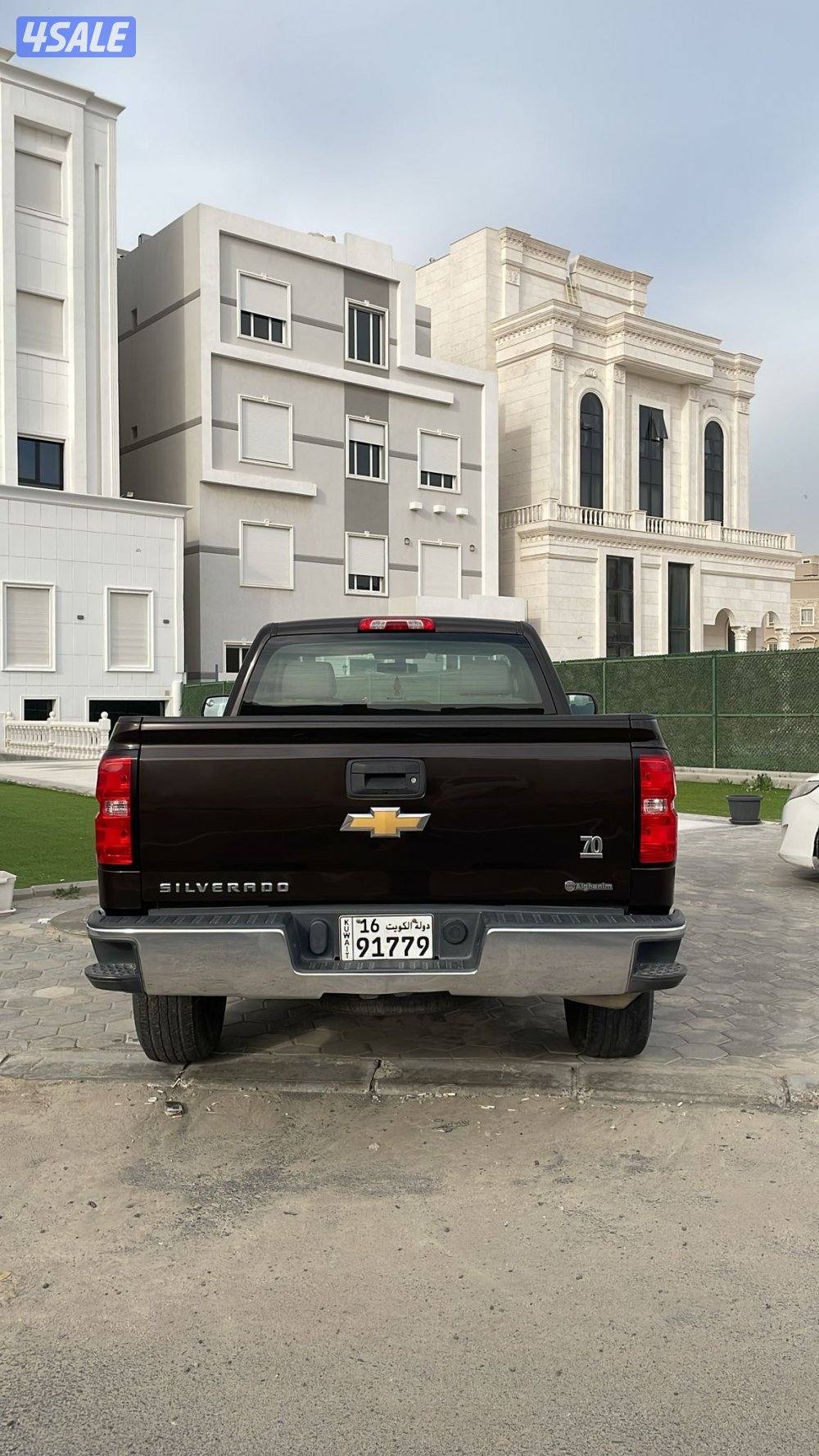 للبيع سلفرادو 2018  ls1