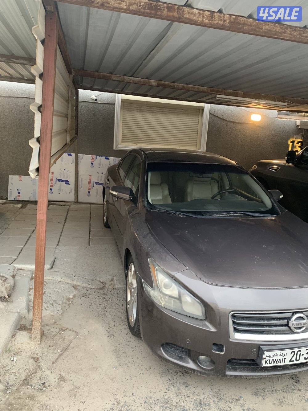 للبيع مكسيما ٢٠١٢1