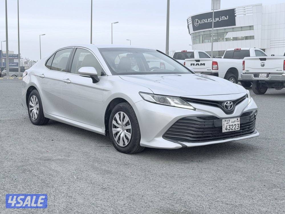 كامري LE  وارد وكاله بحاله ممتازه صبغ قطعه0