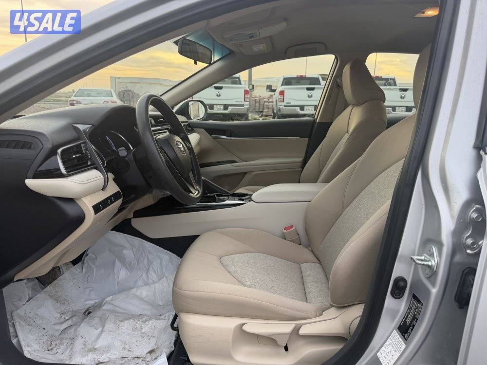 كامري LE  وارد وكاله بحاله ممتازه صبغ قطعه8