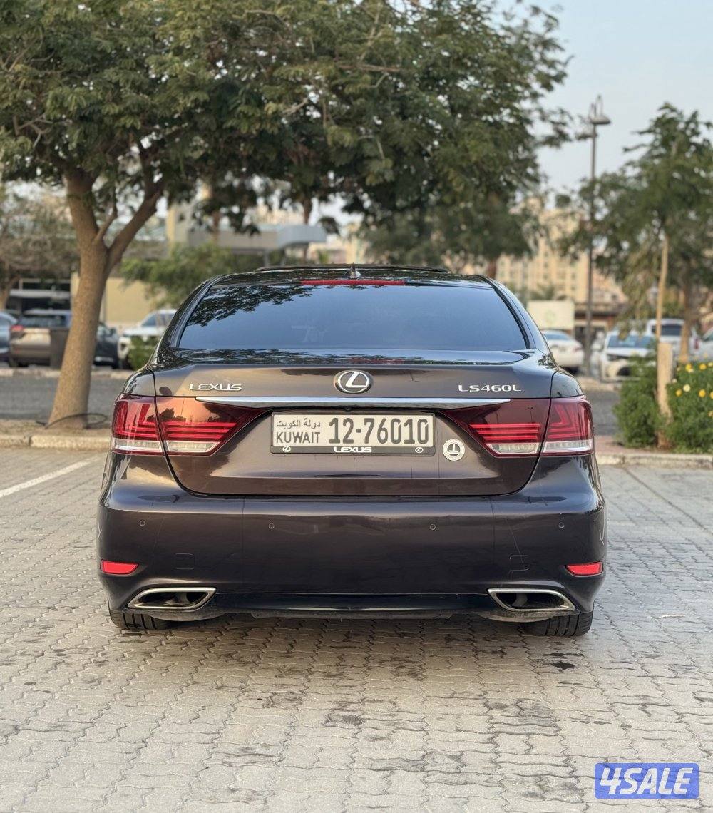 للبيع لكزس LS 460 L موديل 2014 الدرجه الأولي3