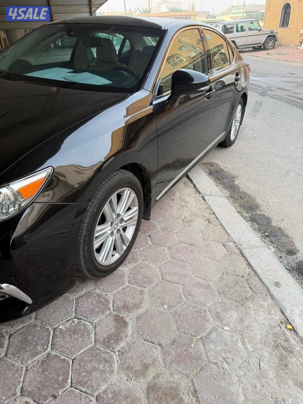 للبيع لكزس ES 350 صبغ الوكاله الدرجه الاولى ٢٠١٥ شرط الفحص3