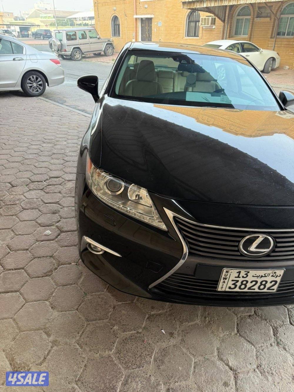 للبيع لكزس ES 350 صبغ الوكاله الدرجه الاولى ٢٠١٥ شرط الفحص5