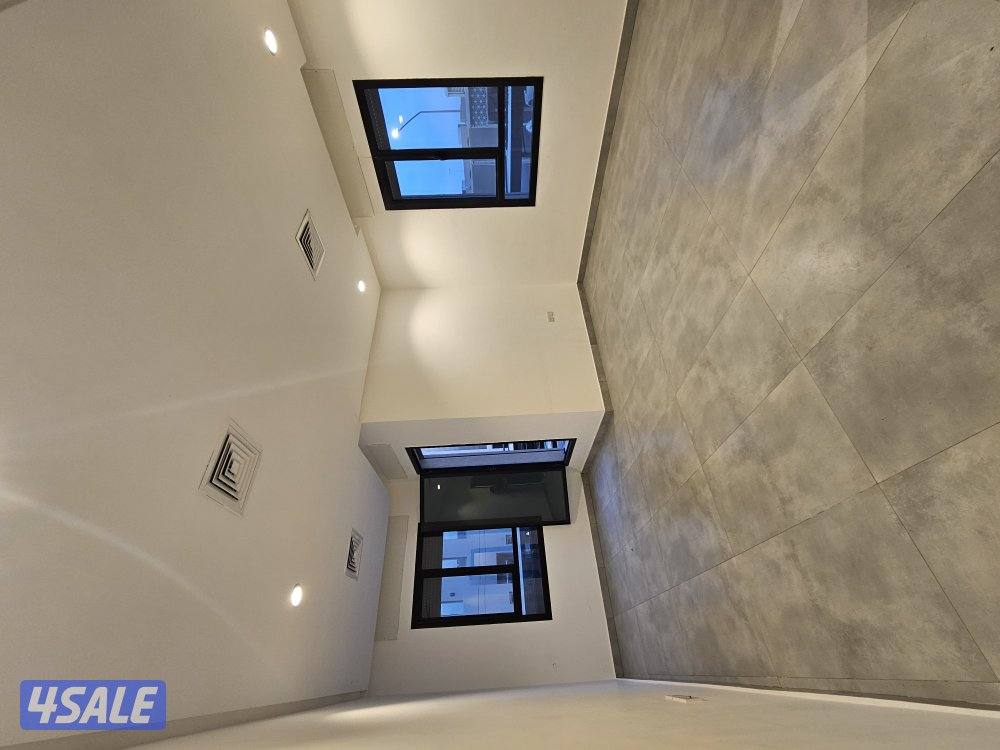 للايجار شقه ارضيه مساحات كبيره ابوفطيره1