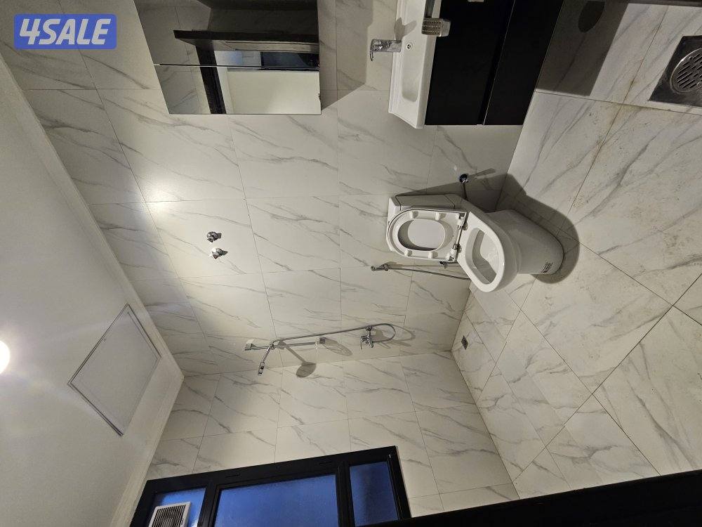 للايجار شقه ارضيه مساحات كبيره ابوفطيره3