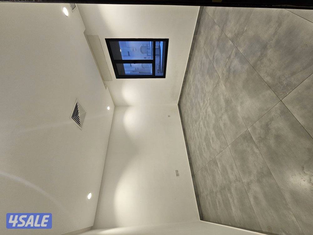 للايجار شقه ارضيه مساحات كبيره ابوفطيره5