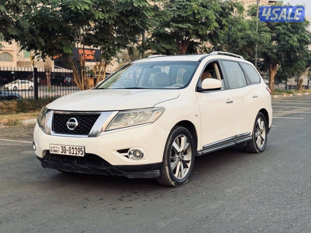 للبيع نيسان باثفايندر SV موديل 20151