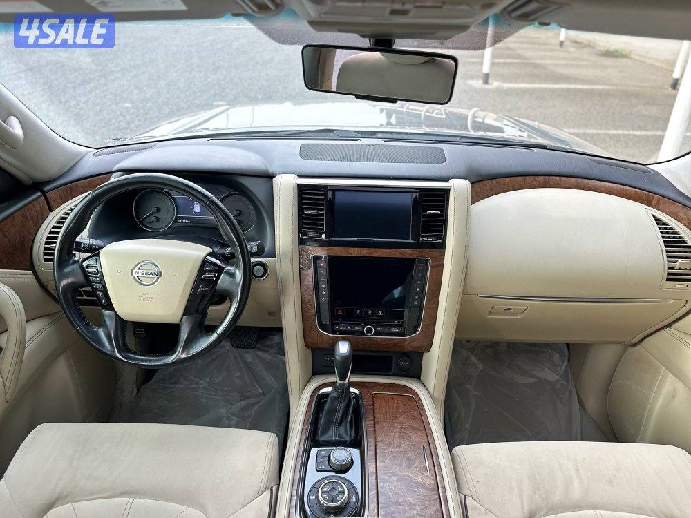 معرض القمة🚩11