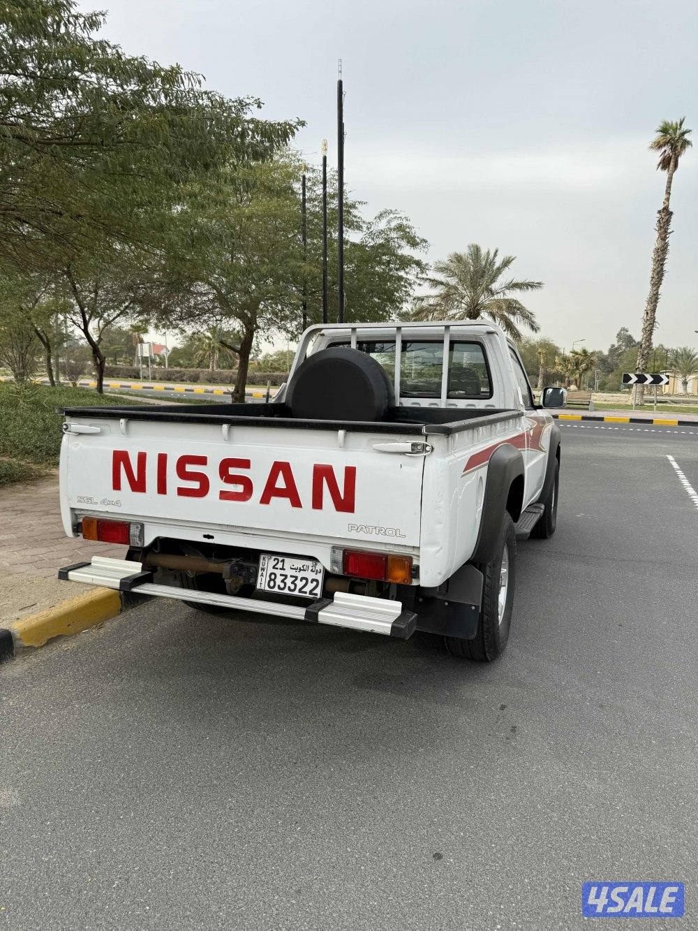 باترول وانيت موديل ٢٠١٥ قير عادي تلفون3