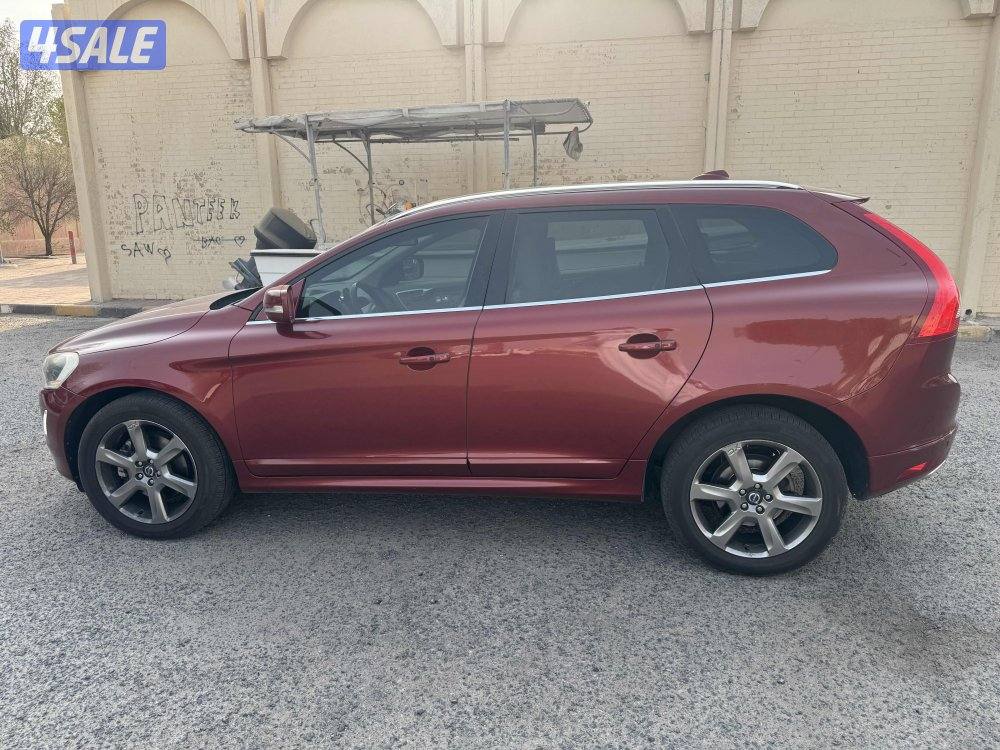 للبيع فولفو xc602