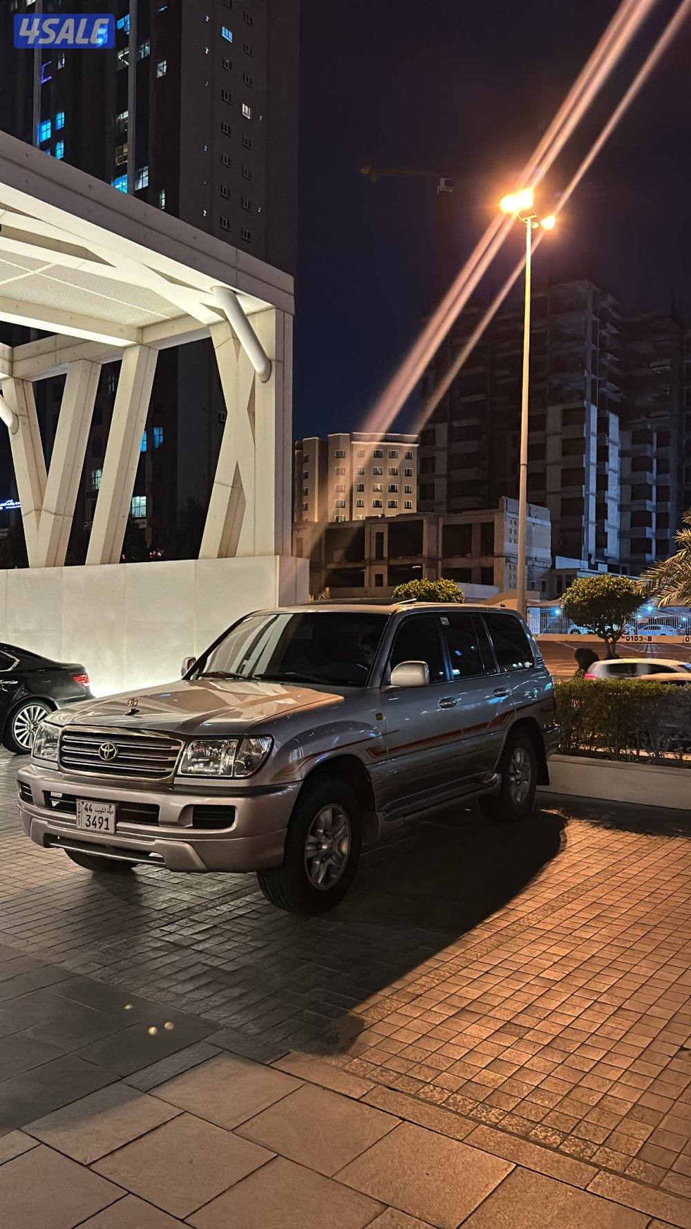 لاند كروزر0