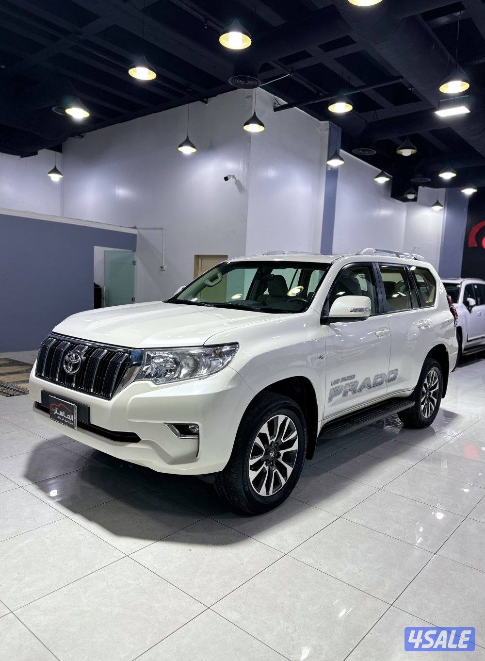 برادو TXL موديل 2022 ماشي 71 الف1