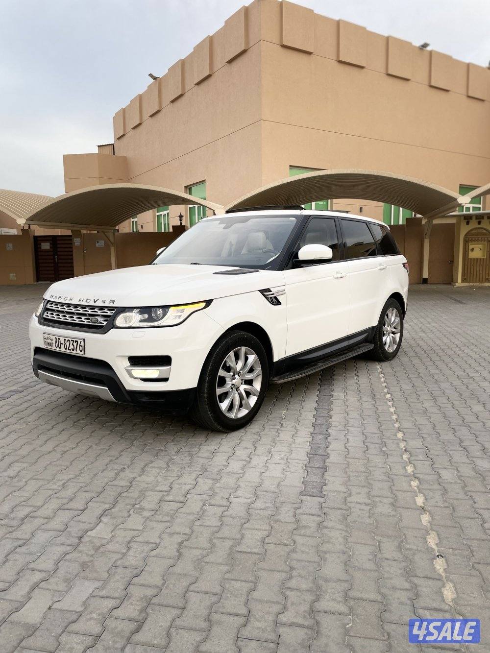 رنج روفر سبورت موديل ٢٠١٥ بحالة الوكاله1