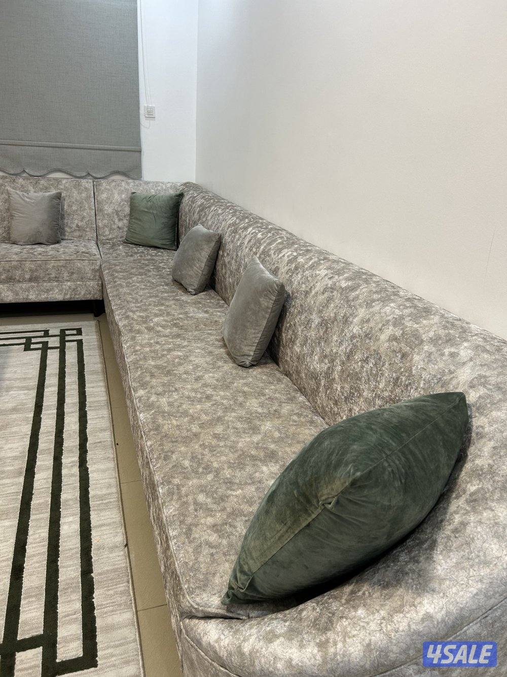 غنفات+ طاولة0