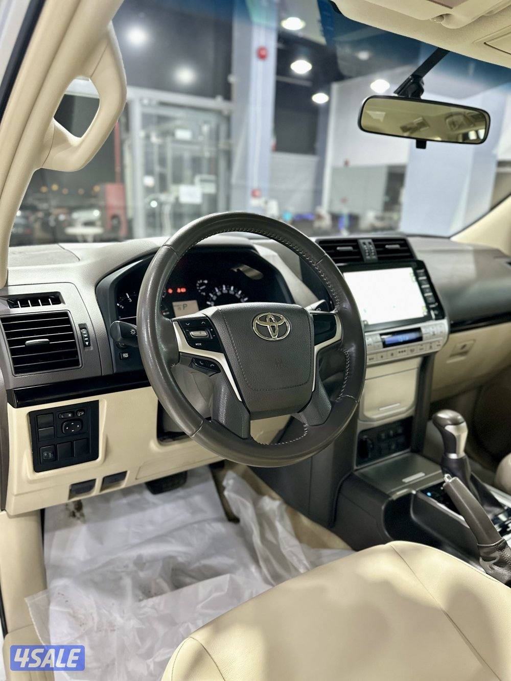 برادو TXL موديل 2022 ماشي 51 الف صبغ الوكاله6