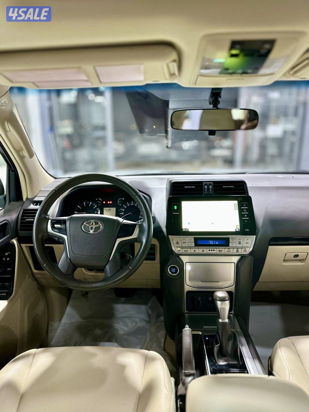 برادو TXL موديل 2022 ماشي 51 الف صبغ الوكاله7